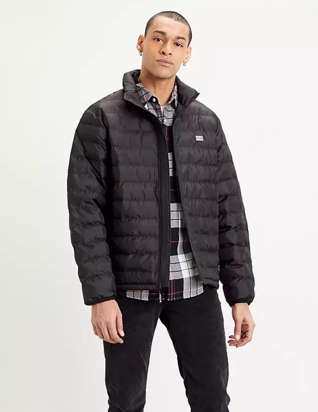 CHAQUETA LEVIS PRESIDIO PACKABLE NEGRA