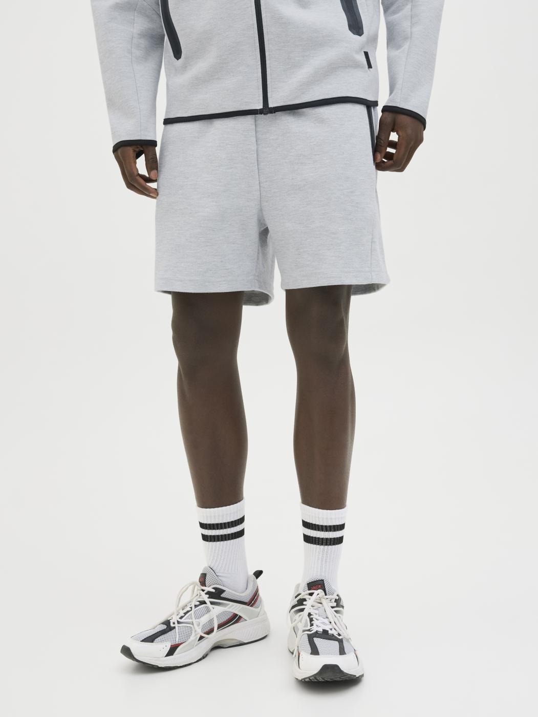 SHORTS JACK&JONES JPSTGORDON GRIS CLARO