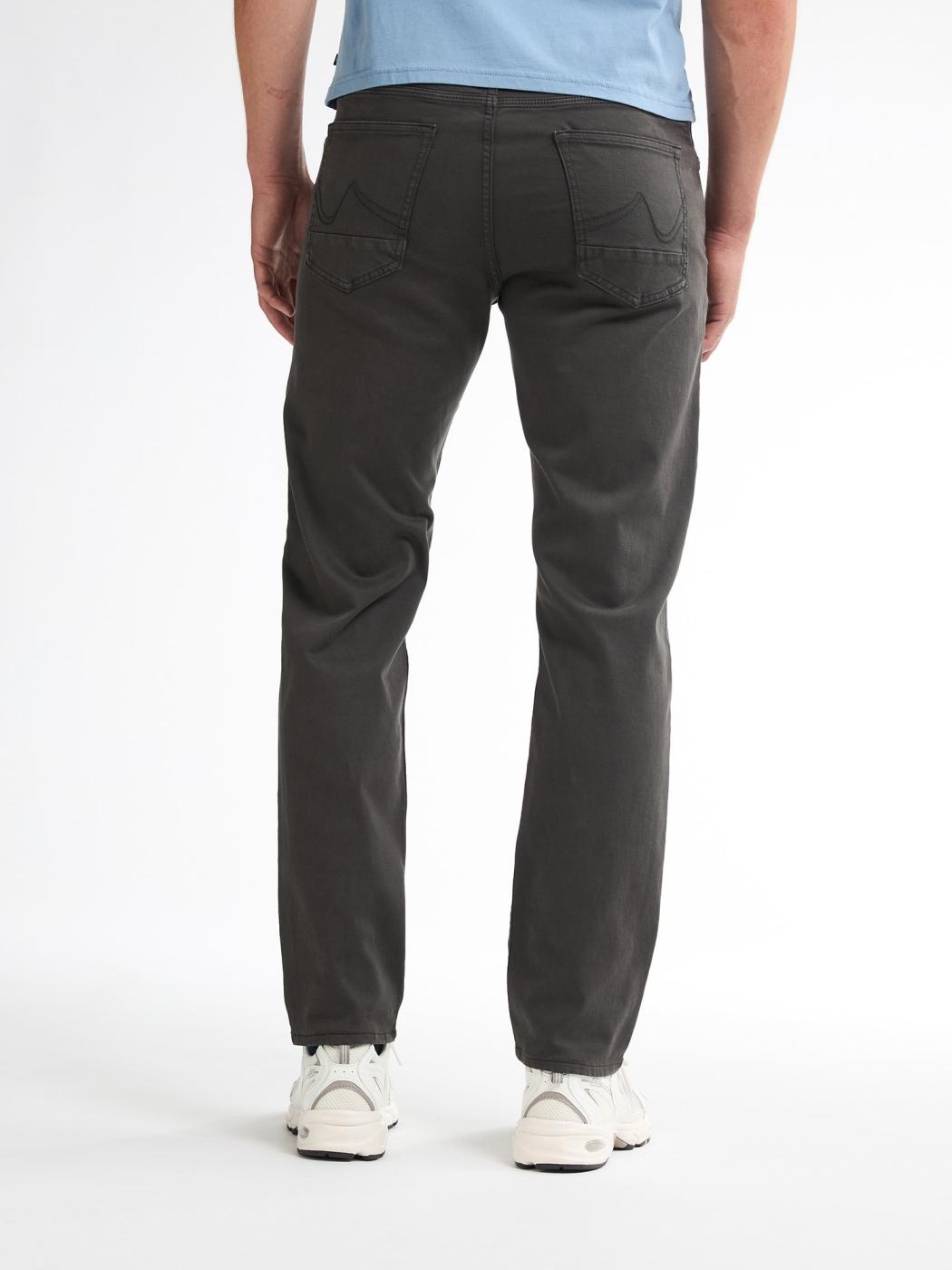 JEANS PETROL RUSSEL REGULAR TAPER GRIS OSCURO
