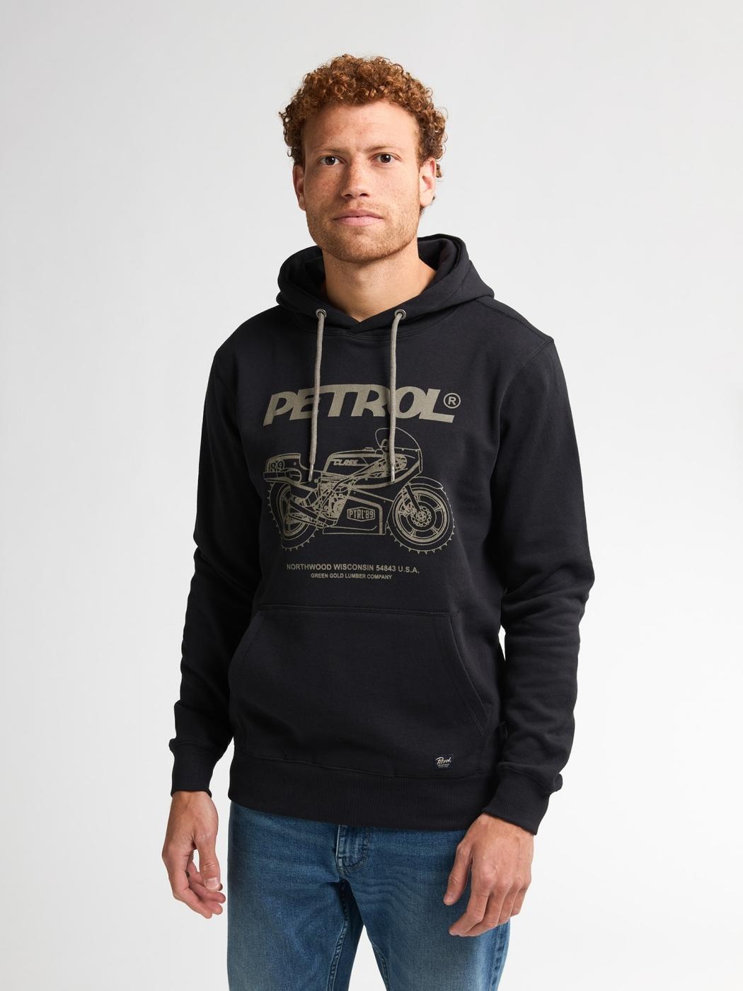 SUDADERA PETROL HOODED NEGRO