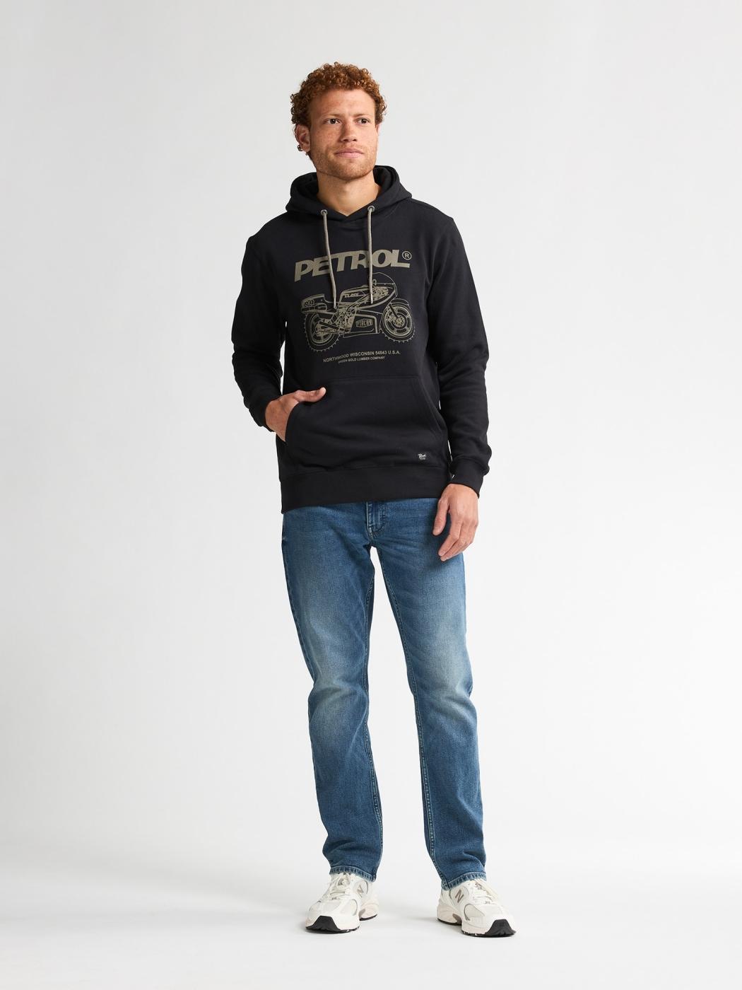 SUDADERA PETROL HOODED NEGRO